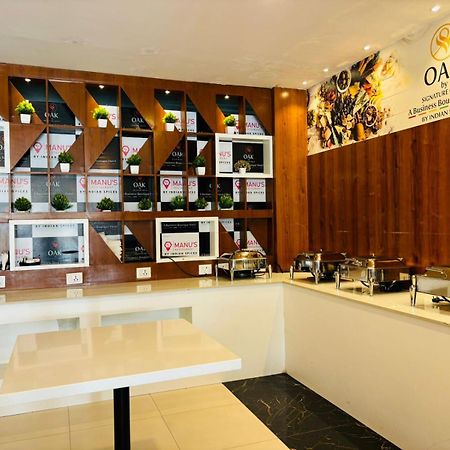 Hotel Oak By Signature Airport Zone Hyderabad Shamshabad Eksteriør billede