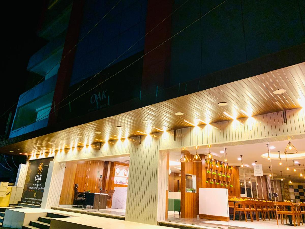 Hotel Oak By Signature Airport Zone Hyderabad Shamshabad Eksteriør billede