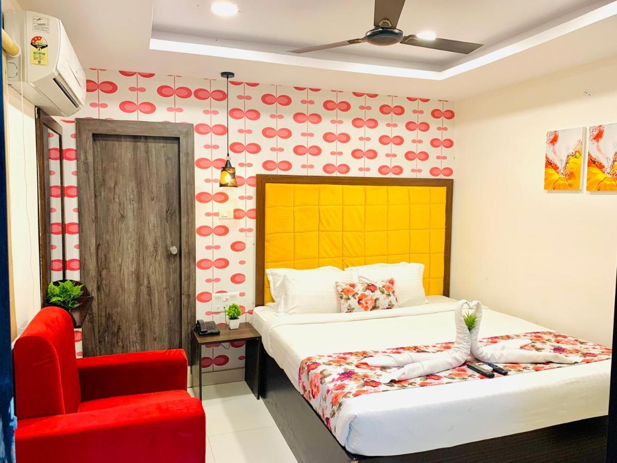 Hotel Oak By Signature Airport Zone Hyderabad Shamshabad Eksteriør billede