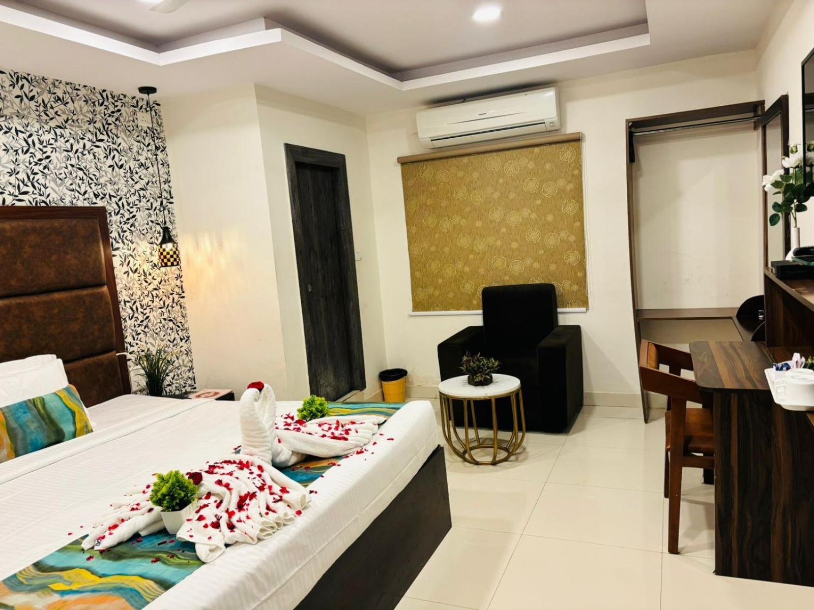 Hotel Oak By Signature Airport Zone Hyderabad Shamshabad Eksteriør billede