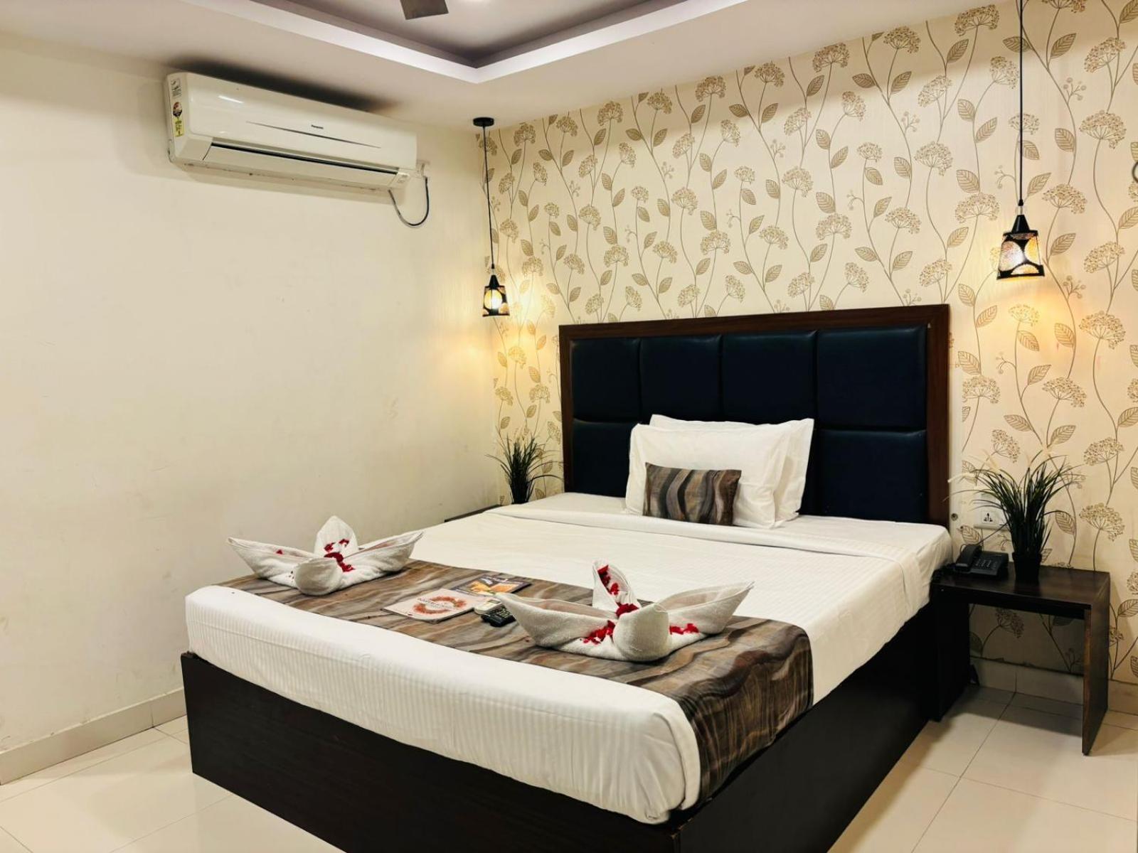 Hotel Oak By Signature Airport Zone Hyderabad Shamshabad Eksteriør billede